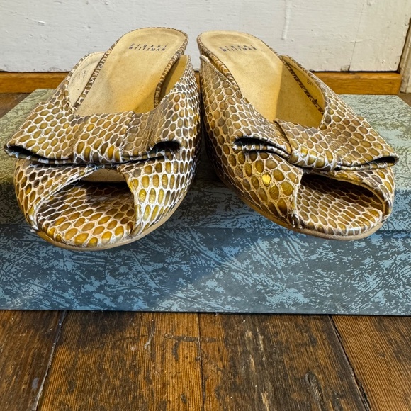 Stuart Weitzman Python Peeptoe Slides size 7.5 EUC - Picture 4 of 7